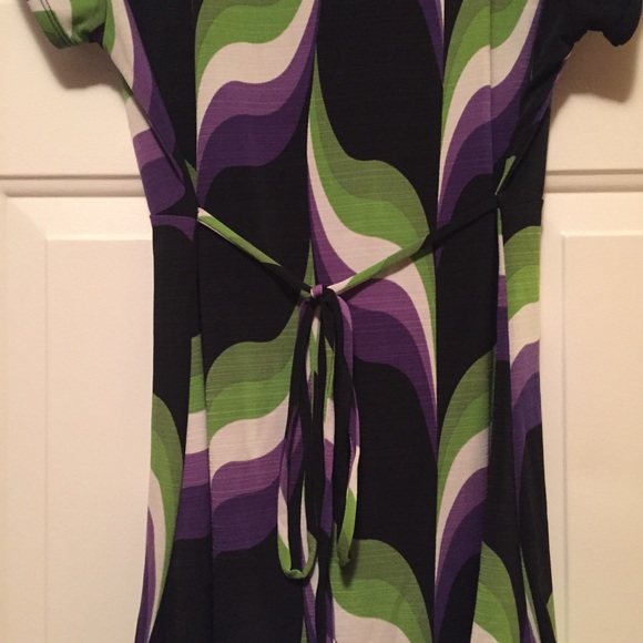 Purple and green blouse π - Picture 3 of 7